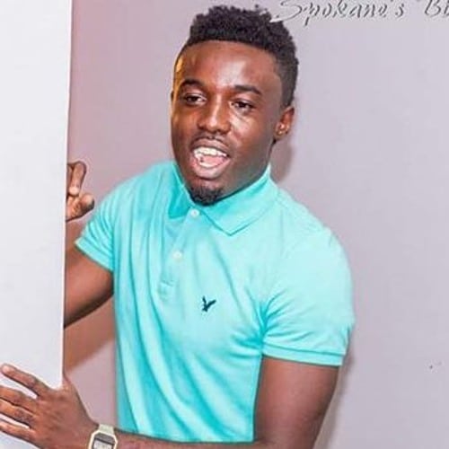 Criss Waddle – Bokoor De3 Remix (feat. Sarkodie) Criss Waddle - Bokoor De3 Remix (feat. Sarkodie)