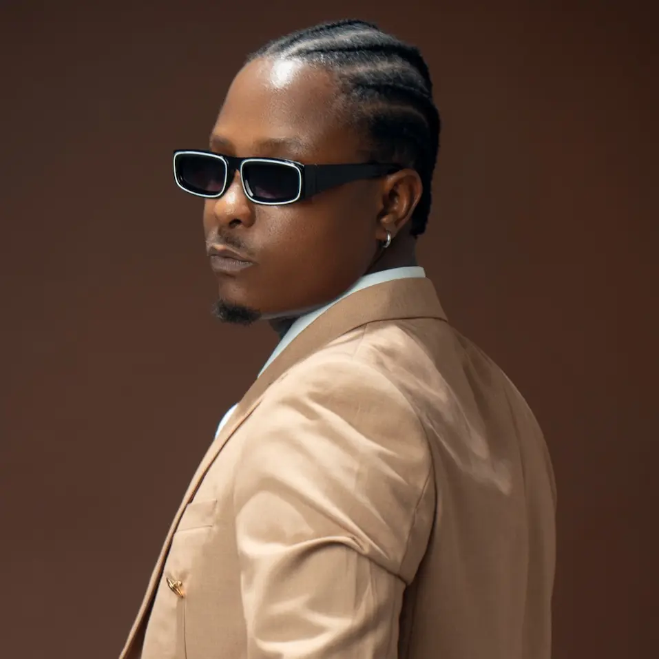 Kelvyn Boy Artist profile