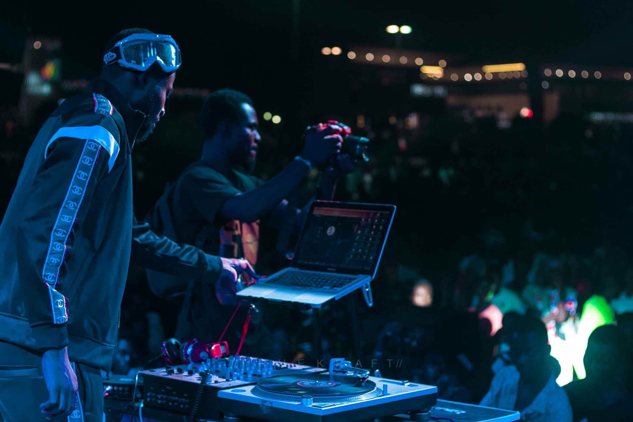 DJ Sly hosts biggest DJ Concert at West Hills Mall