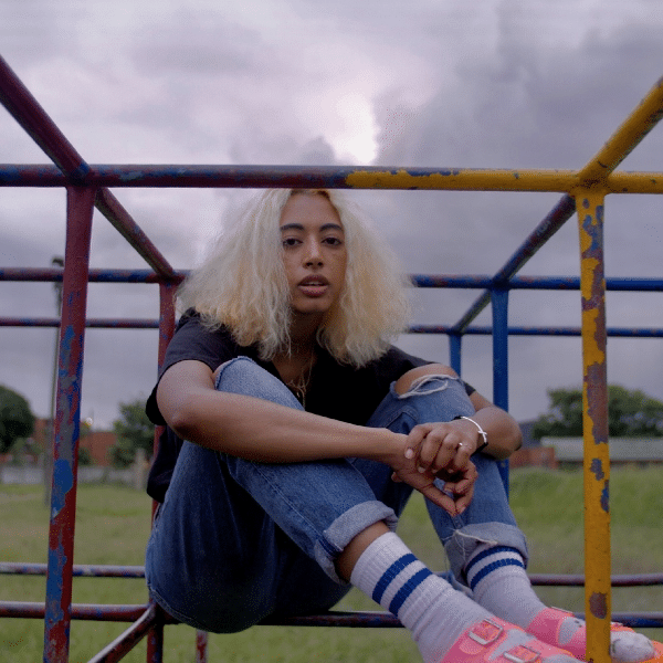 Red Robyn – The Pits (Prod. By Red Robyn) arwork Red Robyn - The Pits