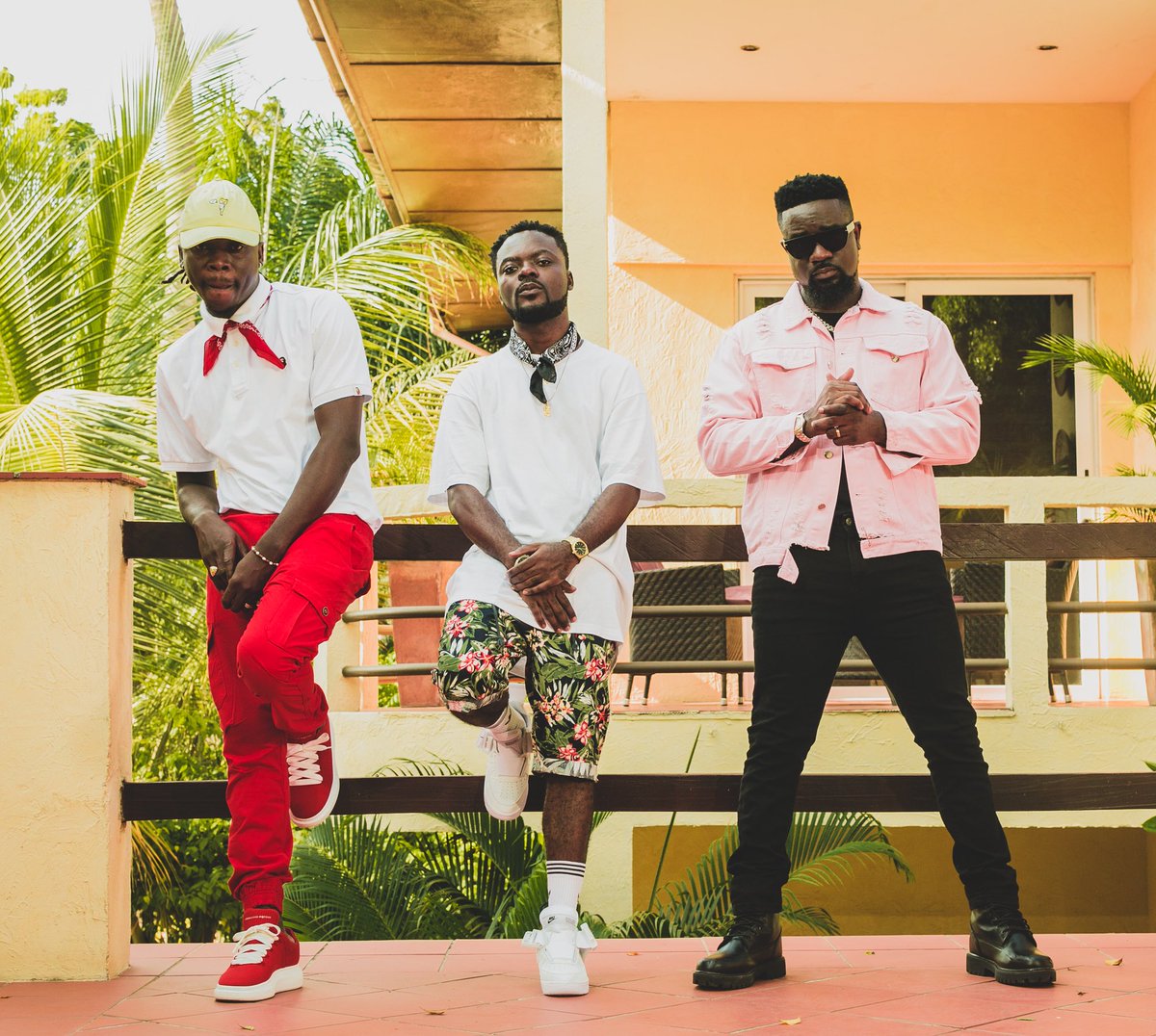 Cabum x Sarkodie x Stonebwoy – Zakari (Prod. By Peewezel) Cabum x Sarkodie x Stonebwoy – Zakari