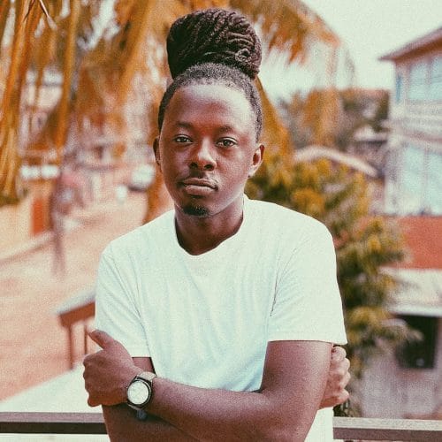 Ghanaian Producer iPappi Receives Plaque as Stonebwoy's 'Anloga Junction' Reaches 10 Million Streams