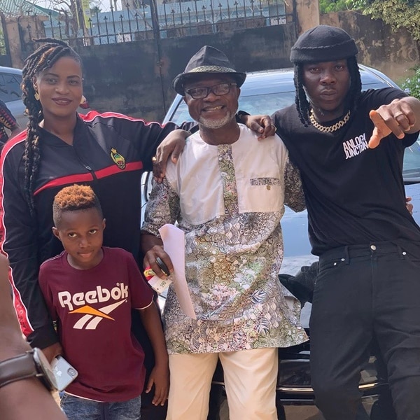 VIDEO: DanceHall Artiste Stonebwoy Gifts A Brand New Car To Ace Music Producer Agiecoat
