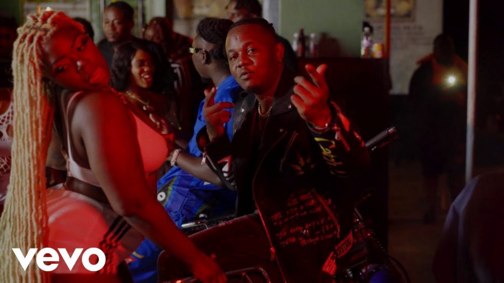 VIDEO: 10Tik, Stonebwoy - Vibes Of The Night