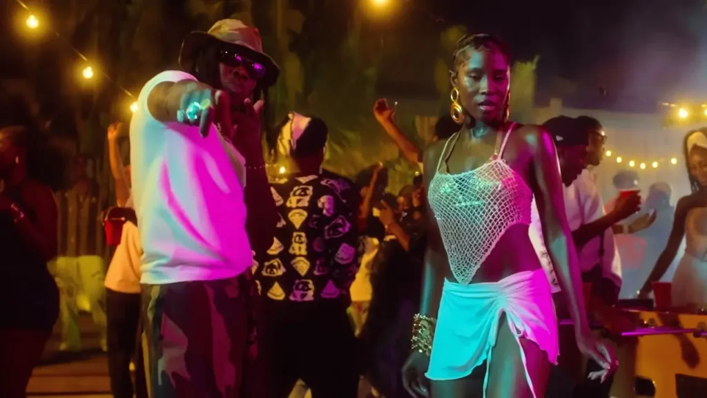 Cina Soul - Larger Than Life (feat. Stonebwoy) (Official Video)