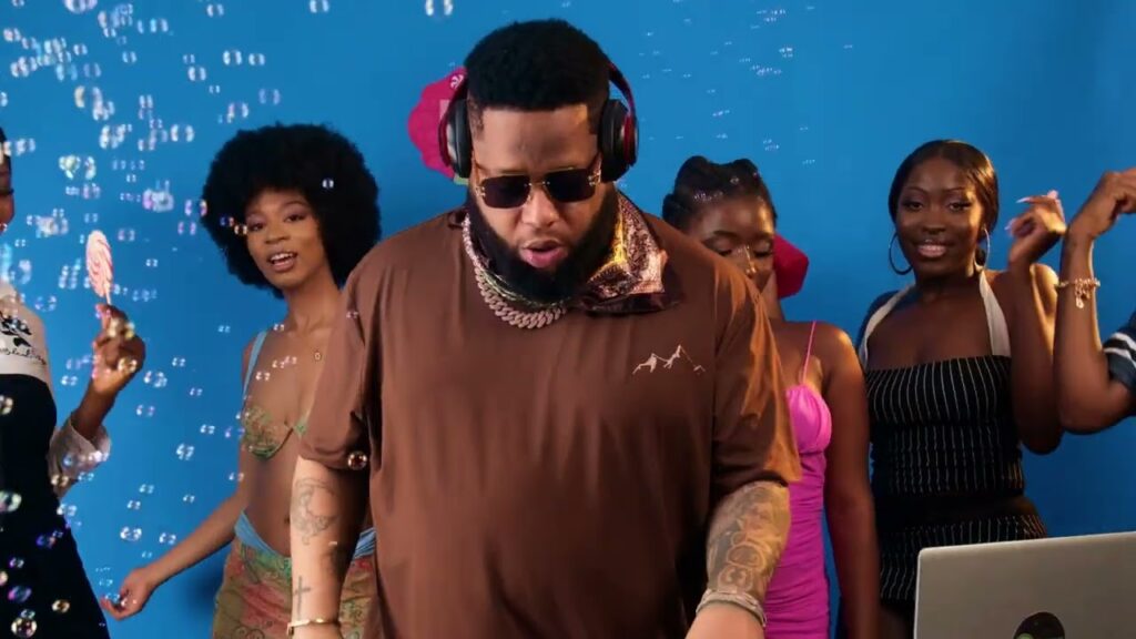 D-Black, SimpsOnDaBeat - E Sweet (Video)