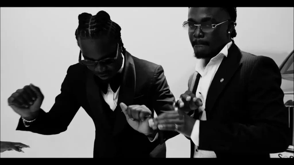 DarkoVibes ft. Quamina MP - Mekɔn Adɔ (Official Video)