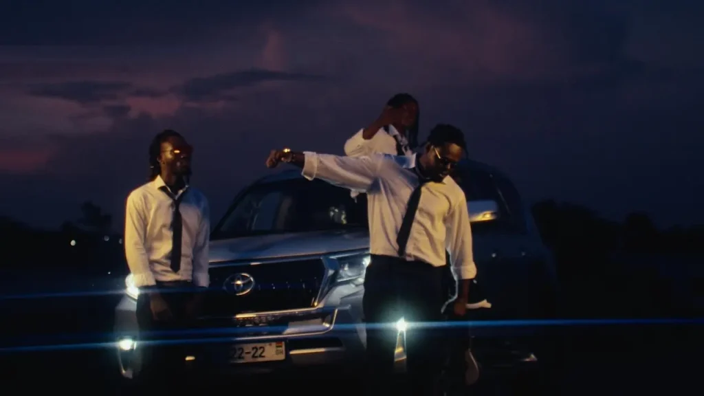 Braabenk - KILODE (feat. Agyeiwaa & O’Kenneth) (Visualizer) (Dir by Sekyi DK)