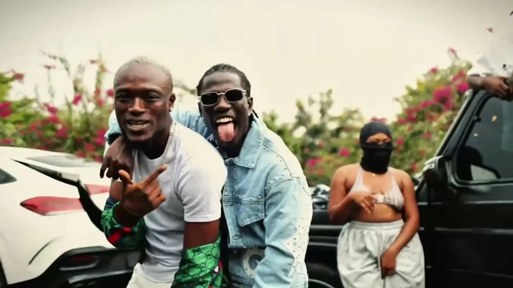 Okese1 ft King Paluta -Party Day (Visualizer)