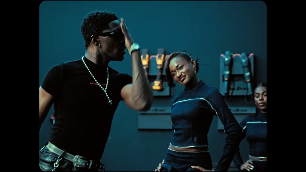 RCee ft Oseikrom Sikanii & Kelvin Black - Peng Ting (official Video)